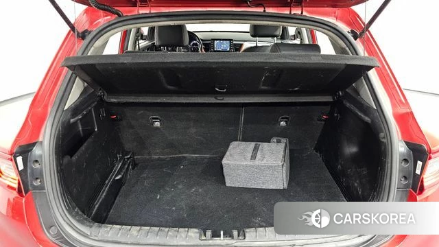 Kia Stonic id 3845525 из Кореи 10