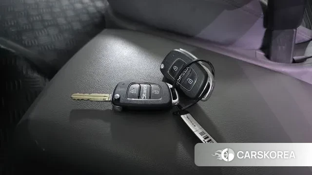 Hyundai The New Grand Starex id 3588331 из Кореи 10