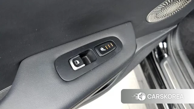 Kia Stinger id 3778799 из Кореи 10