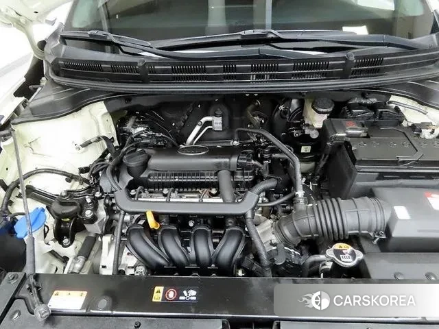 Kia Stonic id 3476692 из Кореи 10