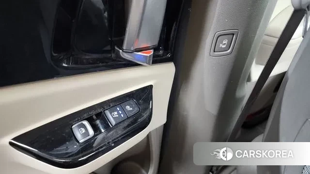 Kia Carnival 4th generation id 3551572 из Кореи 10