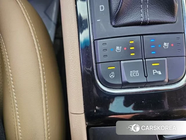 Kia All New Carnival id 3403285 из Кореи 10