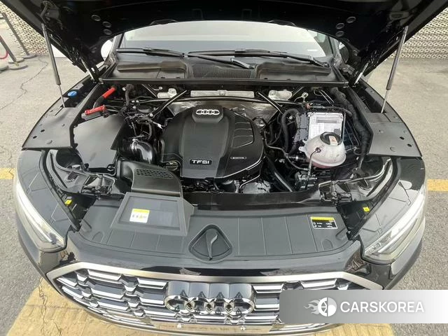 Audi Q5L id 3890149 из Китая 10