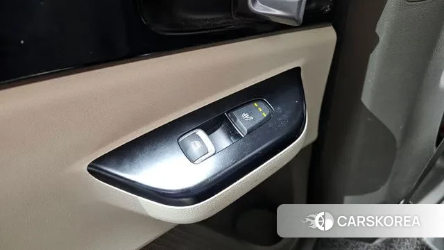 Kia Carnival 4th generation id 3582622 из Кореи 10