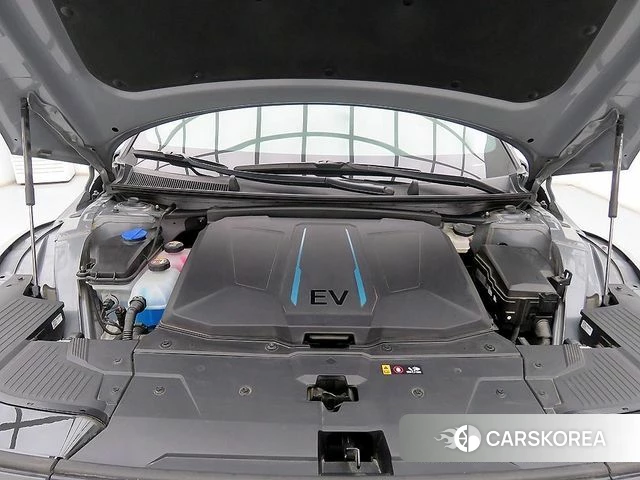 Hyundai Ionic 5 id 4185984 из Кореи 10