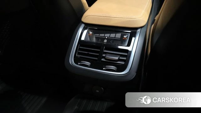 Volvo V60 Cross-Country 2nd Generation id 4330619 из Кореи 10