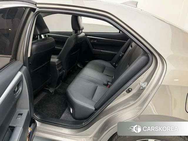 Toyota Corolla id 4210995 из Китая 10