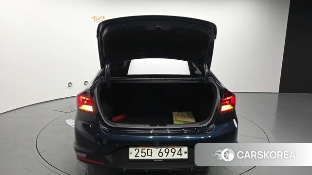 Hyundai The New Avante AD id 4447678 из Кореи 10