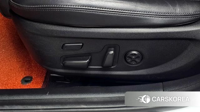 Hyundai The New Grandeur IG id 4249277 из Кореи 10