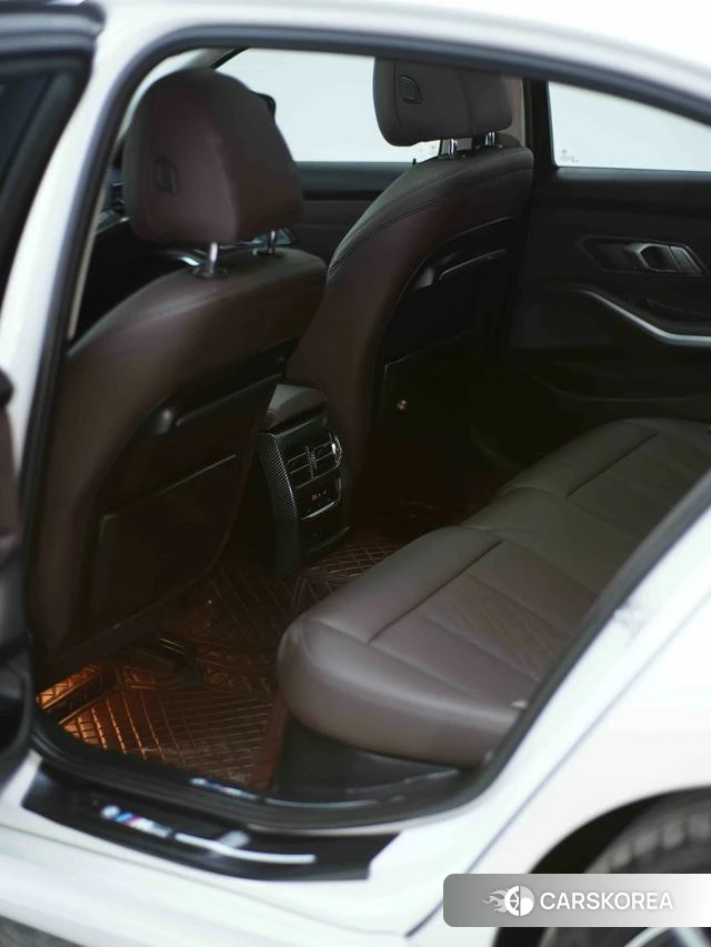 BMW 3 series id 4301762 из Китая 10