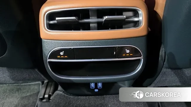 Genesis GV70 id 3777616 из Кореи 10