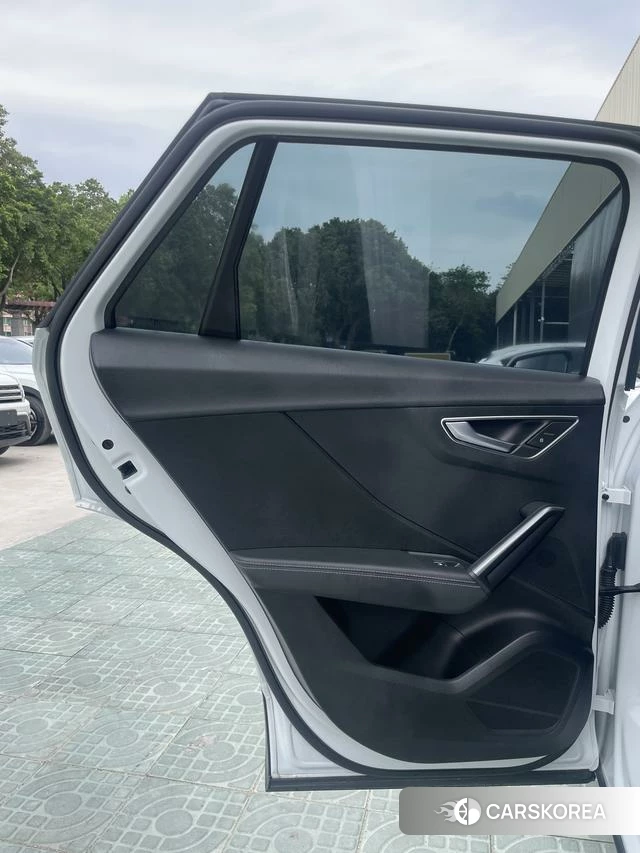 Audi Q2L id 4220085 из Китая 10