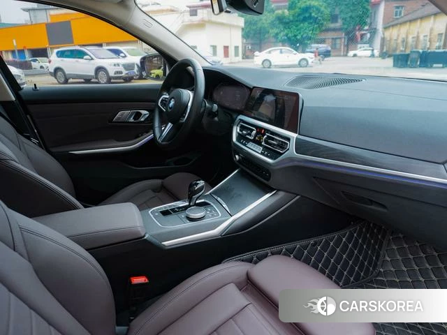 BMW 3 series id 3888967 из Китая 10