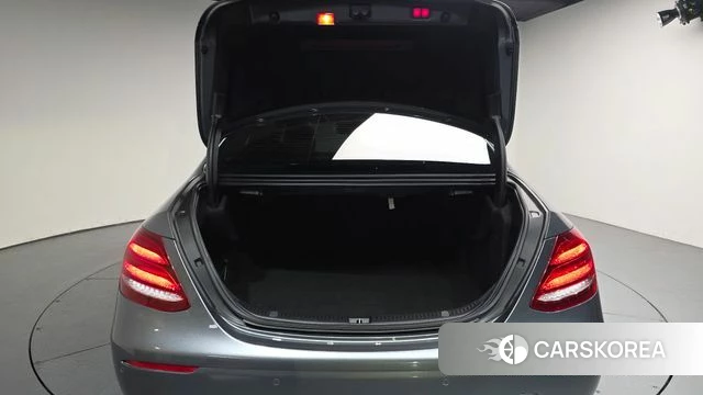 Mercedes-Benz E-Class W213 id 4717649 из Кореи 10