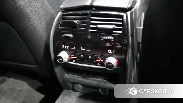 BMW 5 Series (G30) id 3526014 из Кореи 10