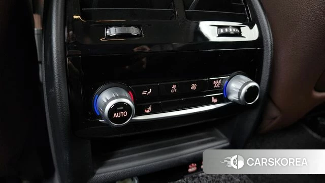 BMW 5 Series (G30) id 3843739 из Кореи 10