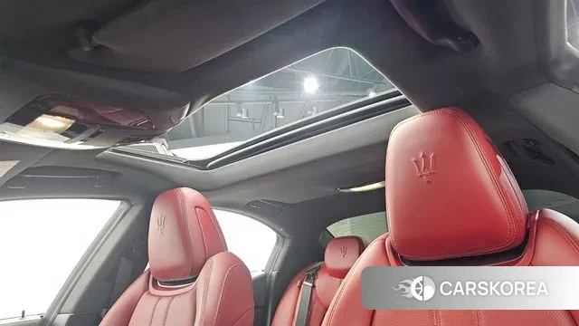 Maserati Ghibli id 3095744 из Кореи 10