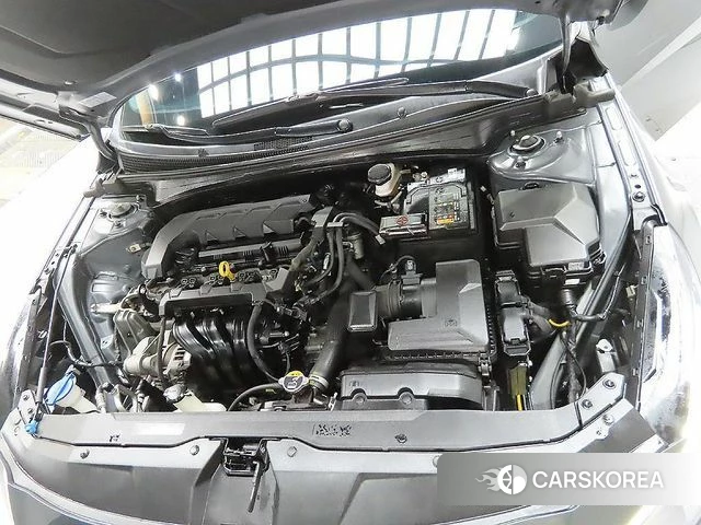 Hyundai Avante (CN7) id 3982159 из Кореи 10