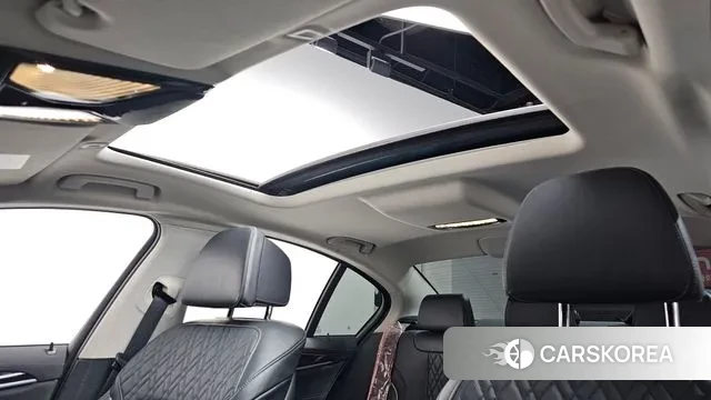 BMW 5 Series (G30) id 3626168 из Кореи 10