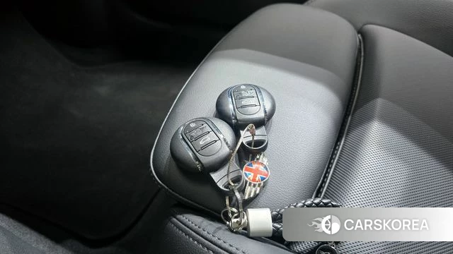 Mini Cooper Clubman id 4269214 из Кореи 10