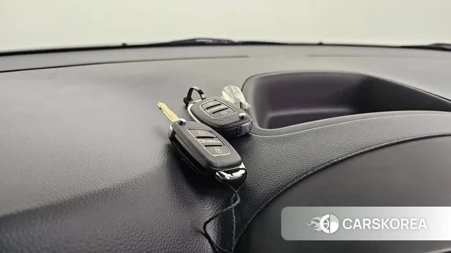 Hyundai The New Grand Starex id 2552809 из Кореи 10