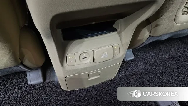 Kia The New Carnival id 3602182 из Кореи 10