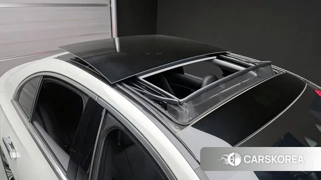 Mercedes-Benz E-Class W214 id 3486898 из Кореи 10