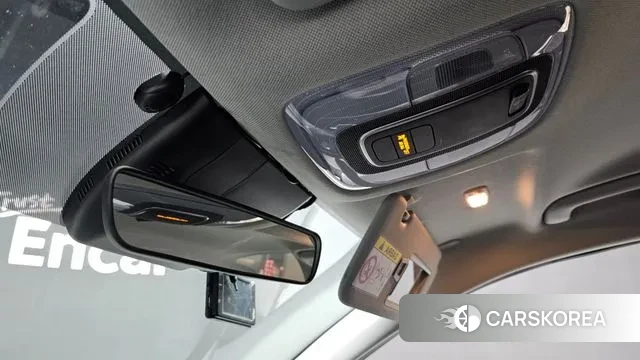 Hyundai Avante Hybrid (CN7) id 3311708 из Кореи 10