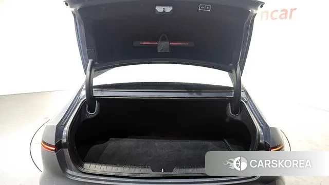 Hyundai Grandeur (GN7) id 3533668 из Кореи 10