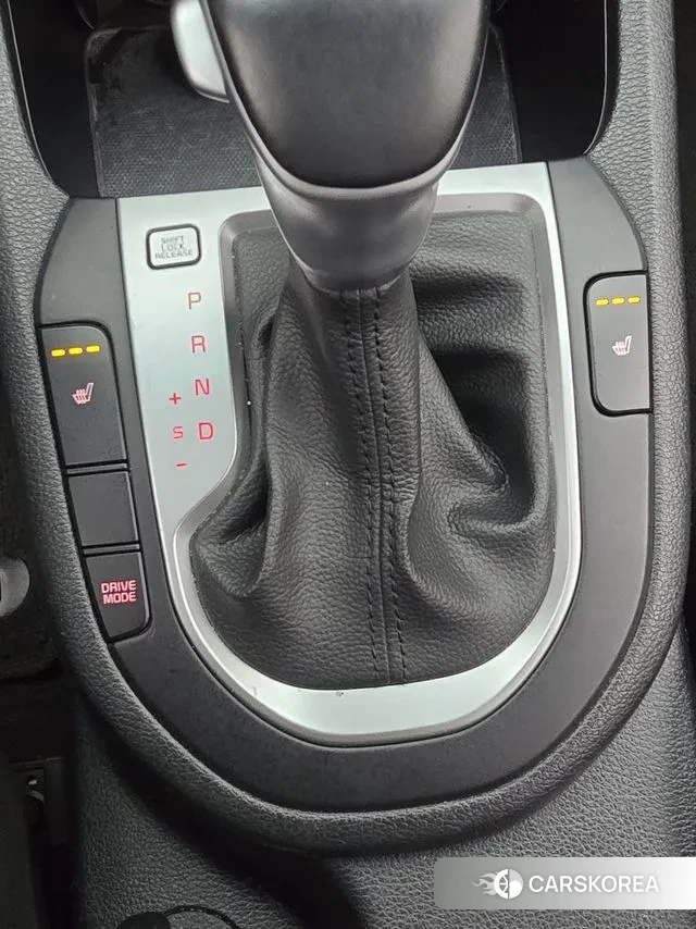 Kia Come New K3 id 3504398 из Кореи 10