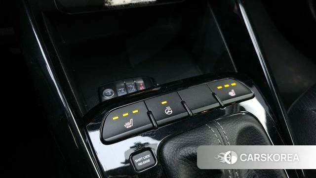 Kia Stonic id 4326074 из Кореи 10