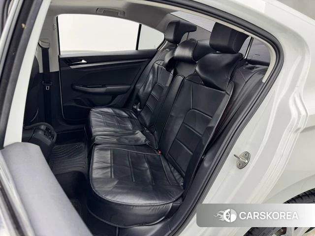 Volkswagen Bora id 4253597 из Китая 10