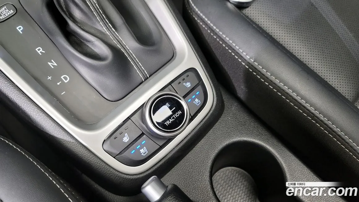 Hyundai Venue id 2044626 из Кореи 10