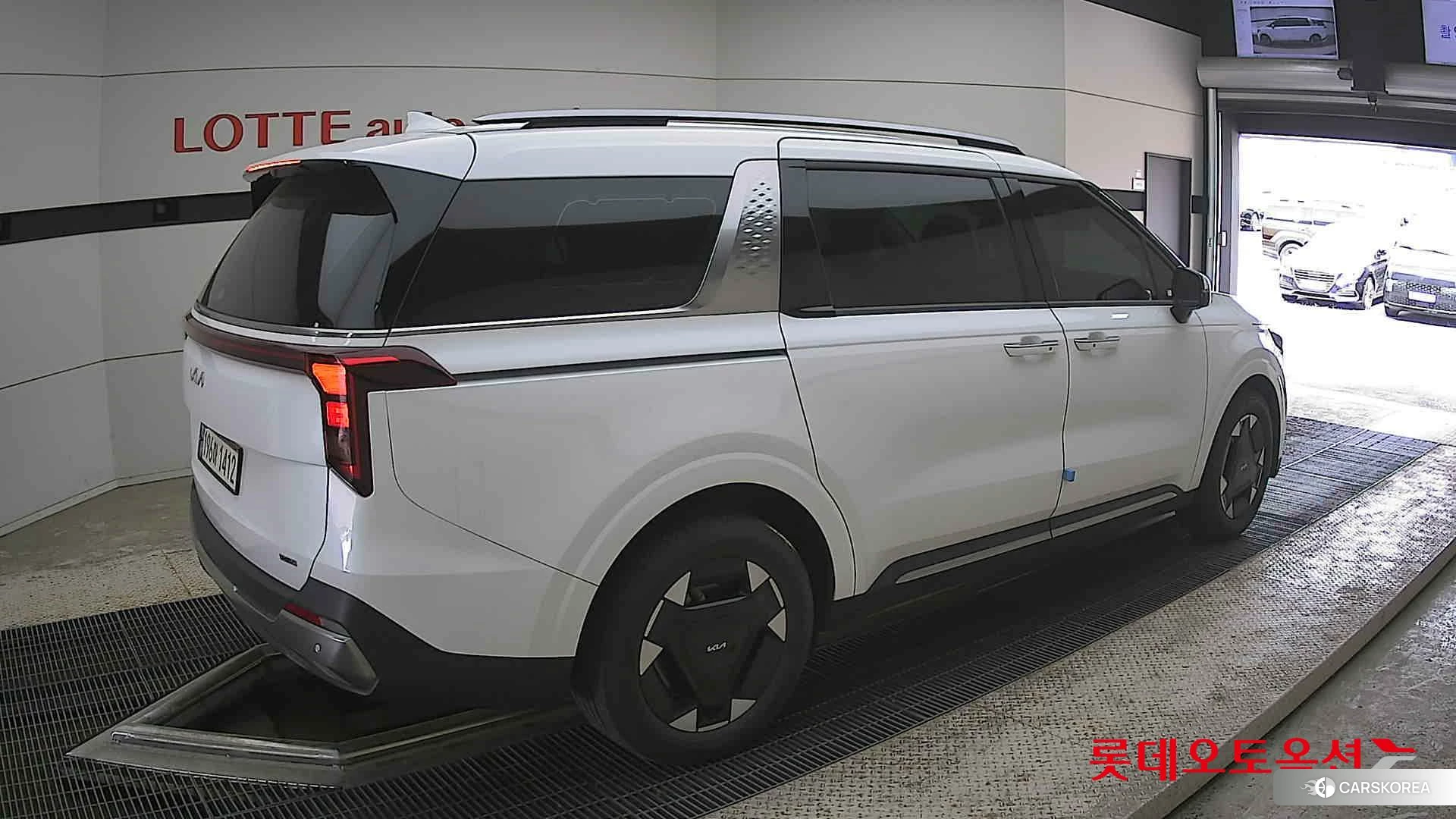 Kia Carnival Hybrid id 4347391 из Кореи 10