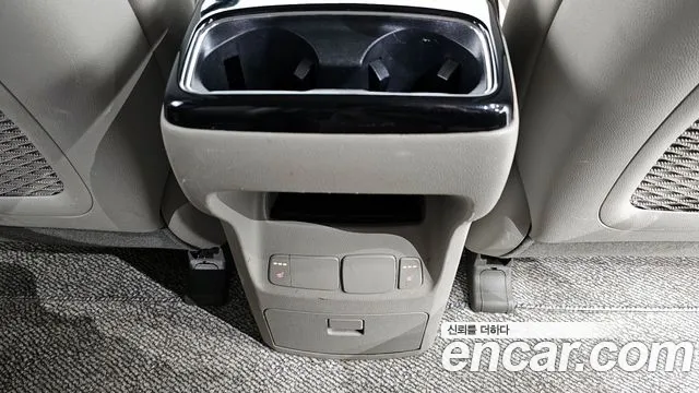 Kia All New Carnival id 2714210 из Кореи 10