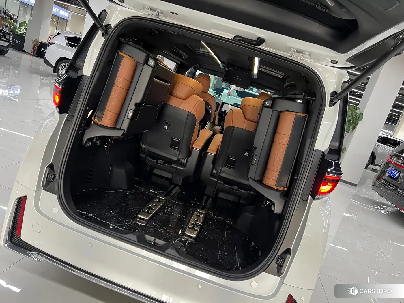 Toyota Vellfire id 4622437 из Китая 10