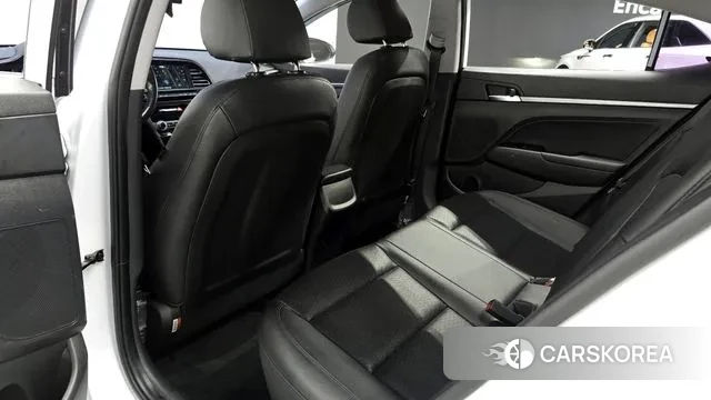 Hyundai The New Avante AD id 3499665 из Кореи 10