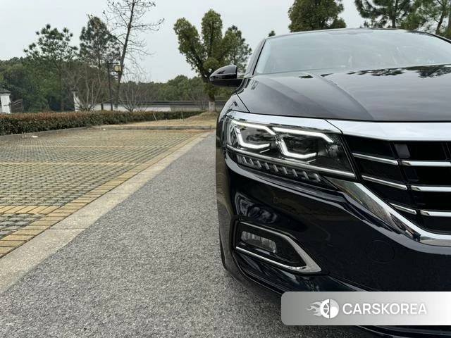 Volkswagen Passat id 4253812 из Китая 10