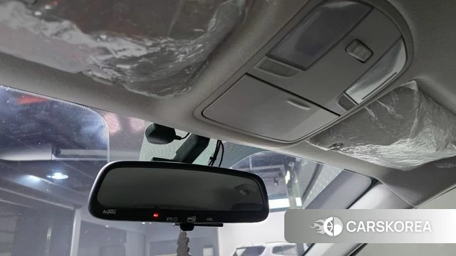 Kia Stonic id 3905492 из Кореи 10