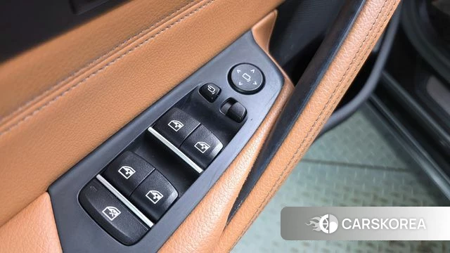 BMW 5 Series (G30) id 4694082 из Кореи 10