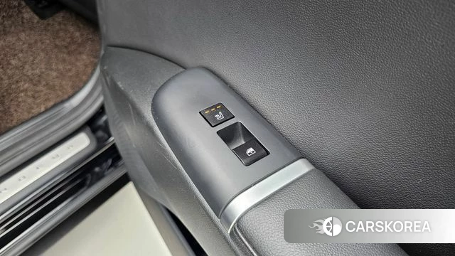Hyundai Grandeur (GN7) id 4516930 из Кореи 10