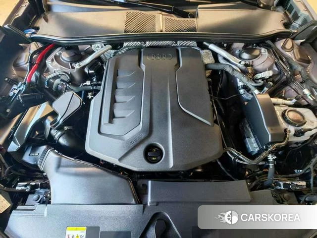 Audi A5L id 4275645 из Китая 10