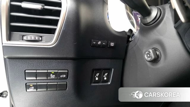 Lexus NX300h id 3900041 из Кореи 10