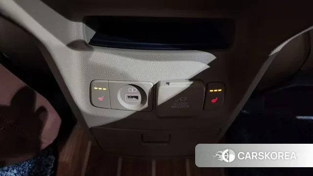 Kia The New Carnival id 3593438 из Кореи 10