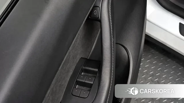 Tesla Model Y id 3196527 из Кореи 10