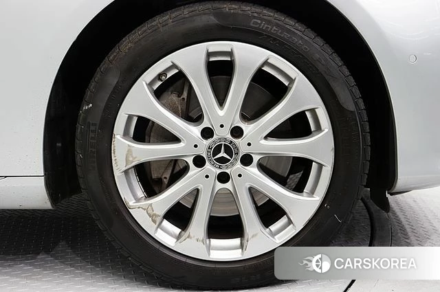 Mercedes-Benz E-Class W213 id 4595487 из Кореи 10