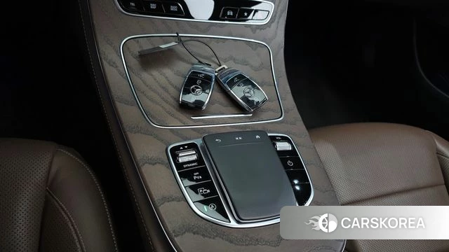 Mercedes-Benz E-Class W213 id 4696379 из Кореи 10