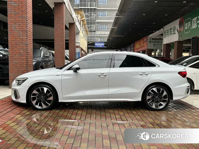 Audi A3 id 4262594 из Китая 10