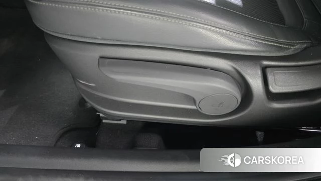 Hyundai The New Kona id 4855408 из Кореи 10