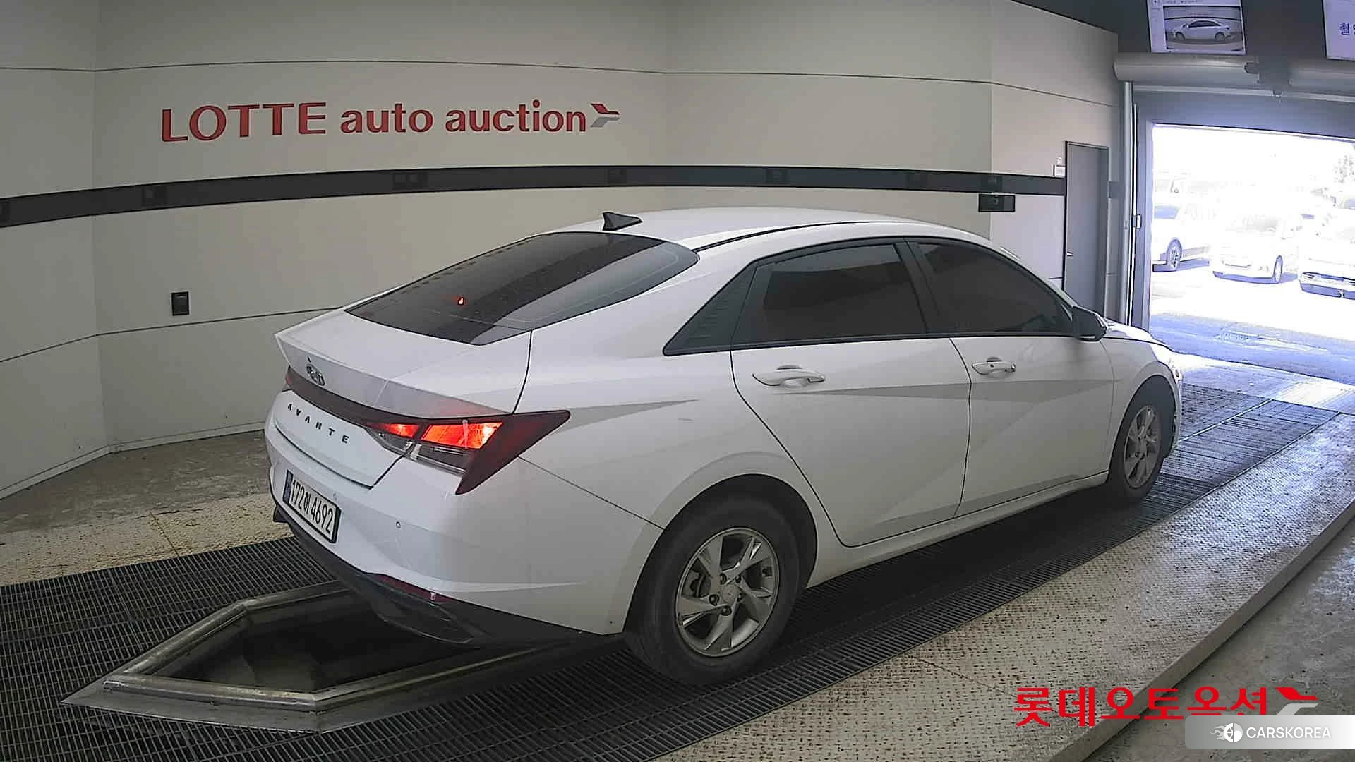 Hyundai Avante id 4902560 из Кореи 10